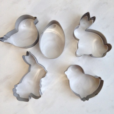 картинка Набор вырубок кондитерских Пасха (5 штук, металл) от магазина Crumble-shop.ru