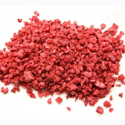 картинка Сублимированная малина, кусочки, 3-5 мм, 75 гр от магазина Crumble-shop.ru