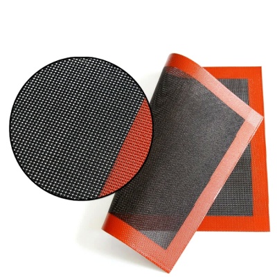 картинка Силиконовый антипригарный коврик черная сетка, 60*40см от магазина Crumble-shop.ru