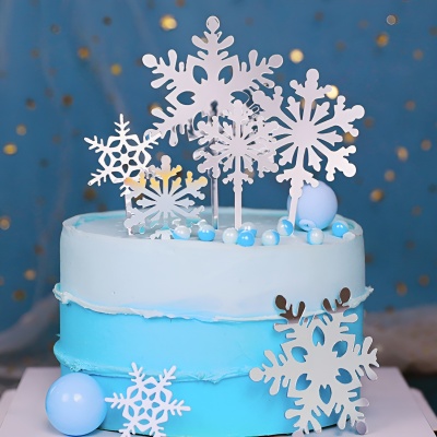 картинка Набор топперов "Снежинки" серебро 4 шт от магазина Crumble-shop.ru