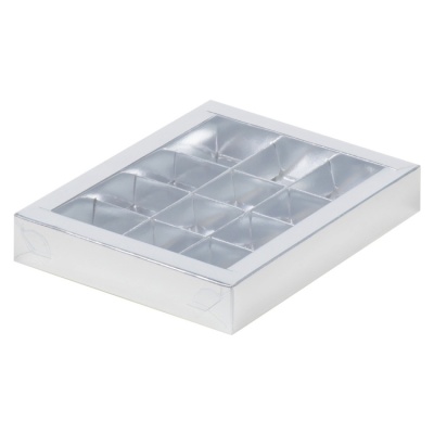 картинка Коробка для 12 конфет с прозрачной крышкой 190*150*30 (серебро) от магазина Crumble-shop.ru