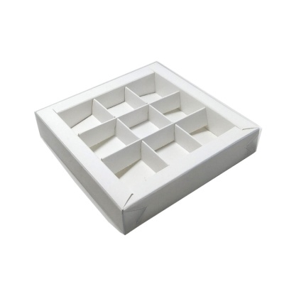 картинка Коробка для 9 конфет с пластиковой крышкой 155*155*30 (белая) от магазина Crumble-shop.ru